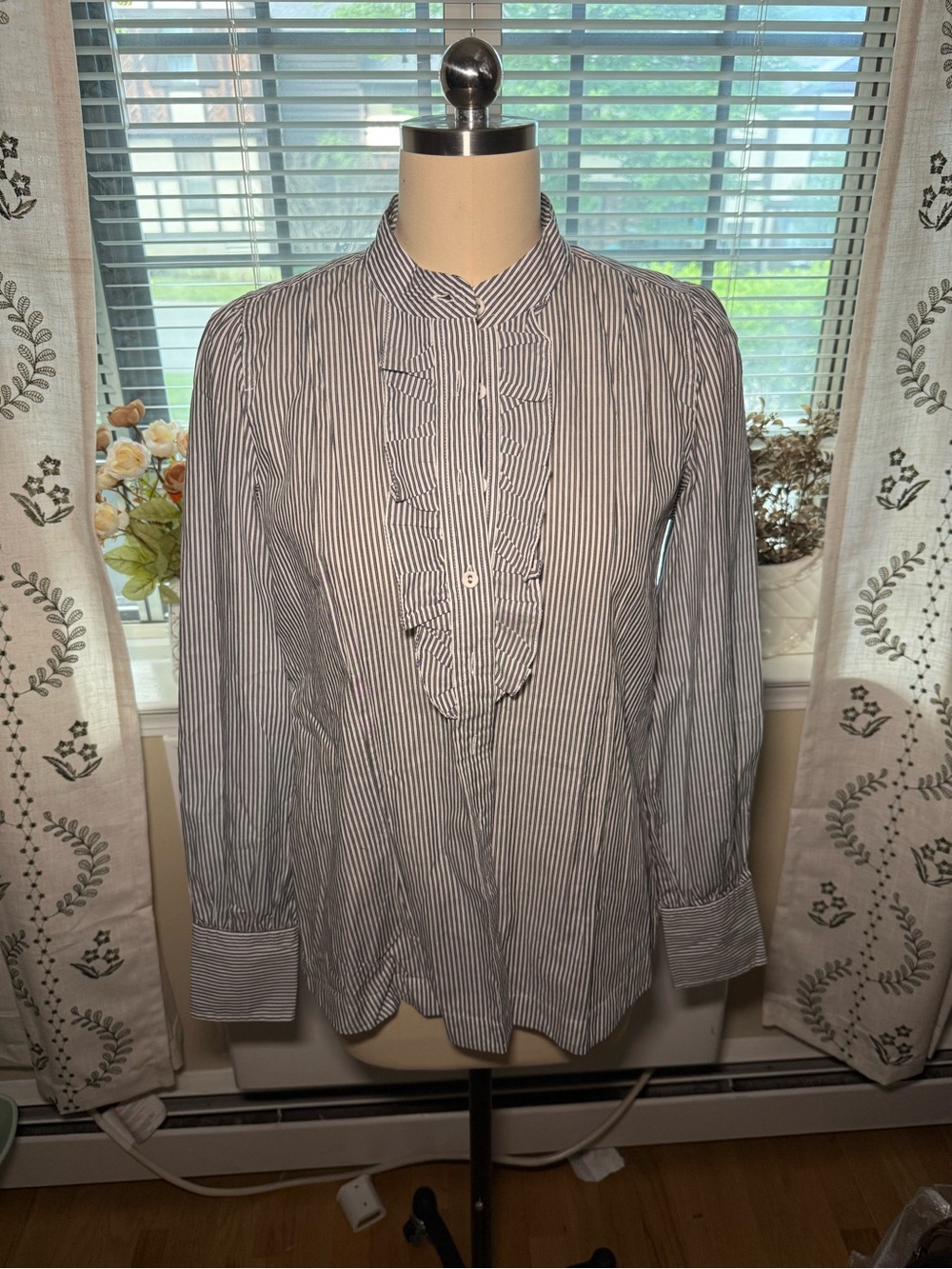 Banana Republic 100% cotton Striped Ruffle Front Long-Sleeve Shirt - Blue &White